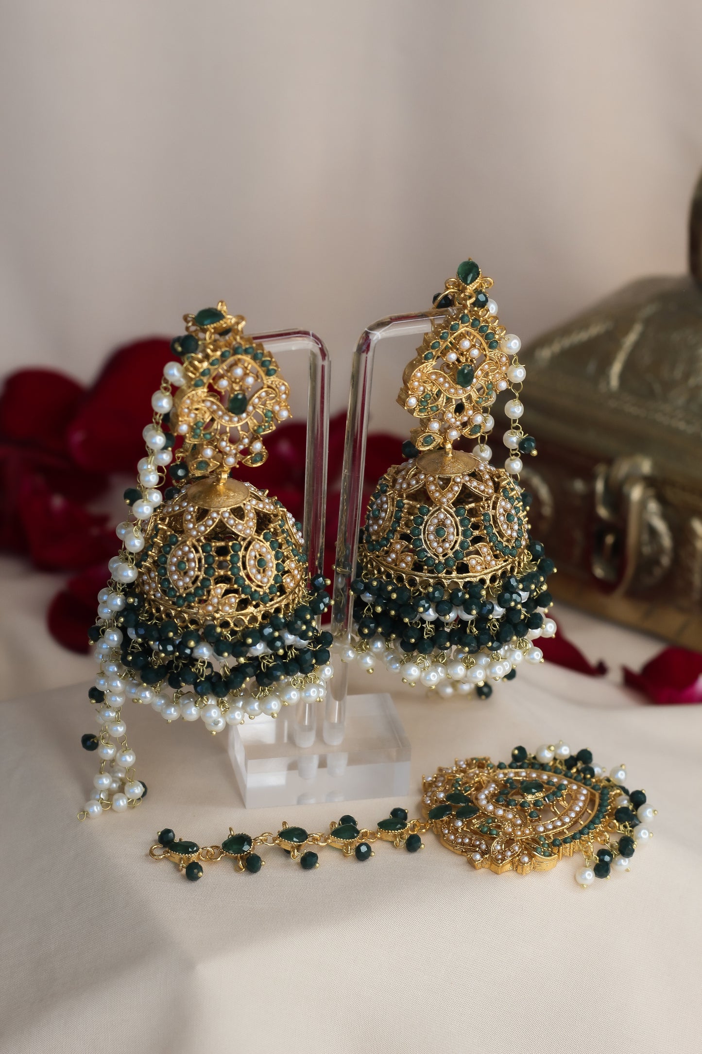 MAHNOOR SET