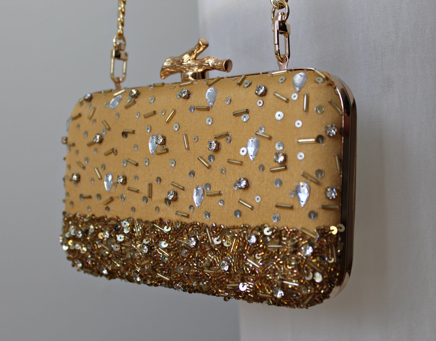 EMBELLISHED CLUTCH