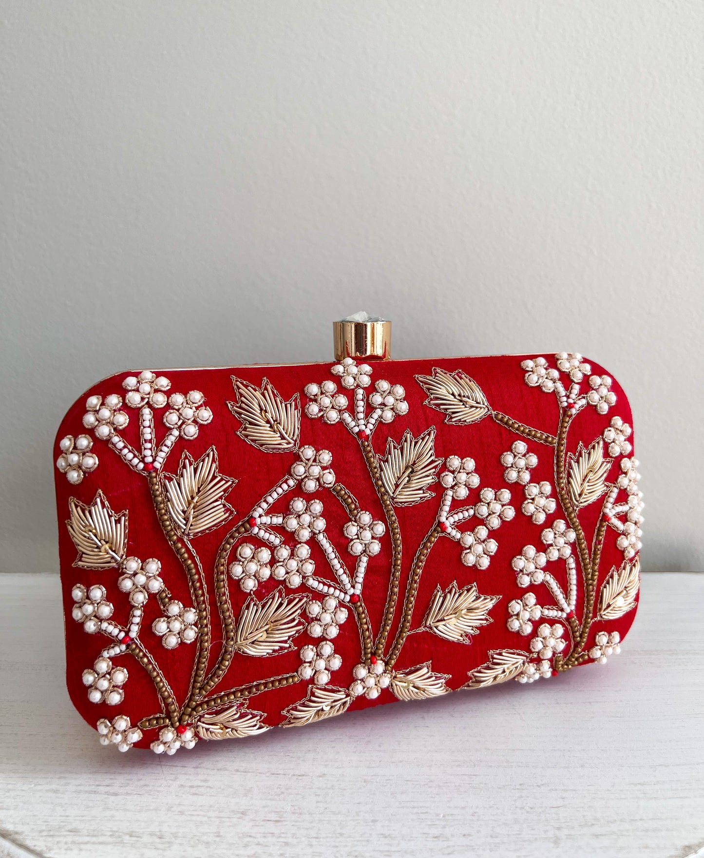 EMBELLISHED CLUTCH - 1101