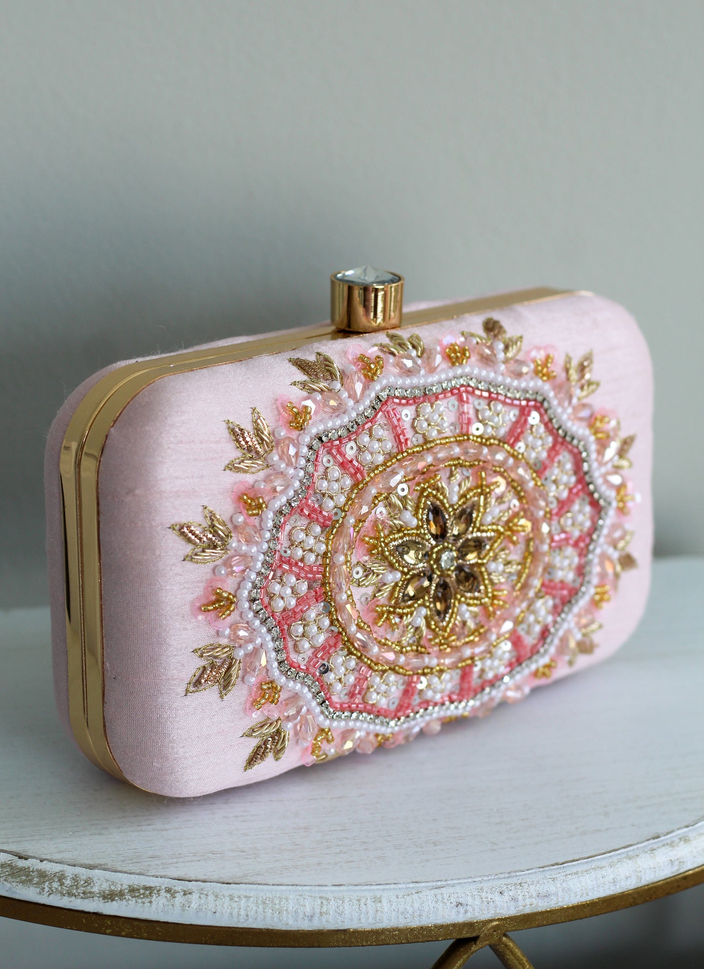 EMBELLISHED CLUTCH - 1102